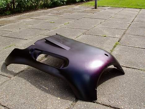 Aprilia sonic (projekt LC) SOLGT - mit bundskjold som er 3D (grøn,blå,lilla,guld,grå,sort ) eller sådan noget ... men desvære ik så let og se farven på billeder :( billede 4