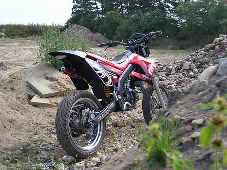 Gilera smt The Qreen Solgt! - Røven med min fede TnT baglygte med neon billede 4