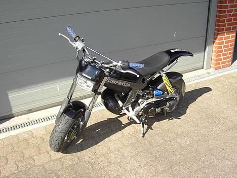 Suzuki street(solgt) billede 1