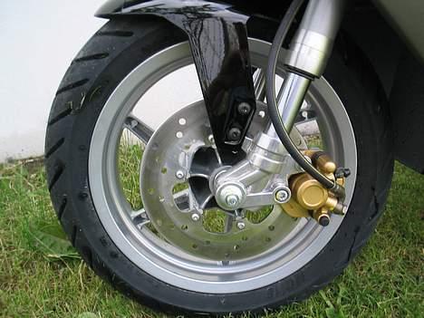 Piaggio NRG DT billede 8