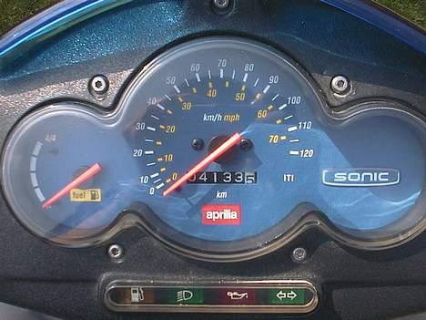 Aprilia Sonic GP (Solgt) - har kun gået 4133 :P billede 7