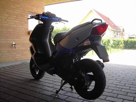 Peugeot speedfight 2 - stjålet billede 2