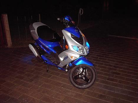 Peugeot speedfight 2 - stjålet billede 3