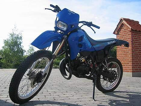 Suzuki RMX 50 [SOLGT] billede 2