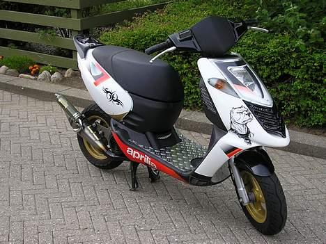 Aprilia sonic billede 4