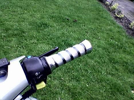 PGO Hot50 Ferrari-ed SOLGT - PLING!! billede 12