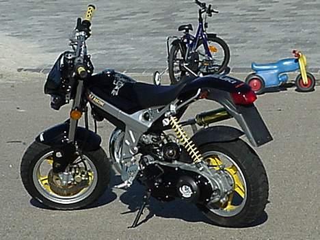 Suzuki street magic billede 3