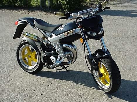 Suzuki street magic billede 7