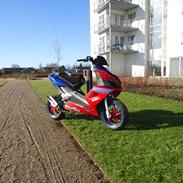 Aprilia SR50R Factory "Spiderman Edition"