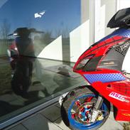 Aprilia SR50R Factory "Spiderman Edition"