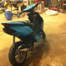 Yamaha jog r (AC)  væk