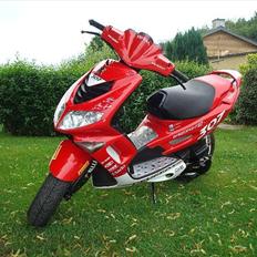 Peugeot speedfight 2