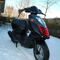 Aprilia Sonic (Solgt)
