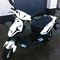 PGO PMX Sport