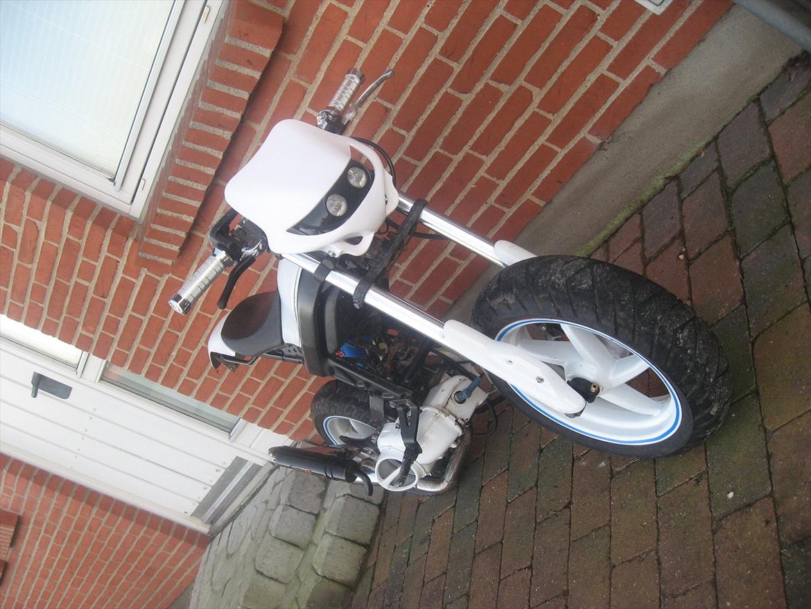 Suzuki Street Magic-White Ninja! billede 11