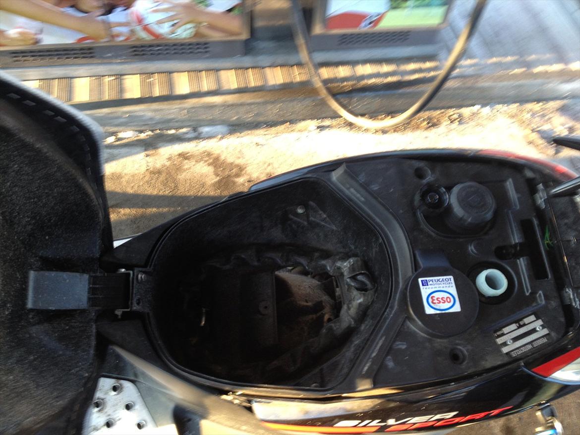 Peugeot vivacity - sadelkasse   billede 5