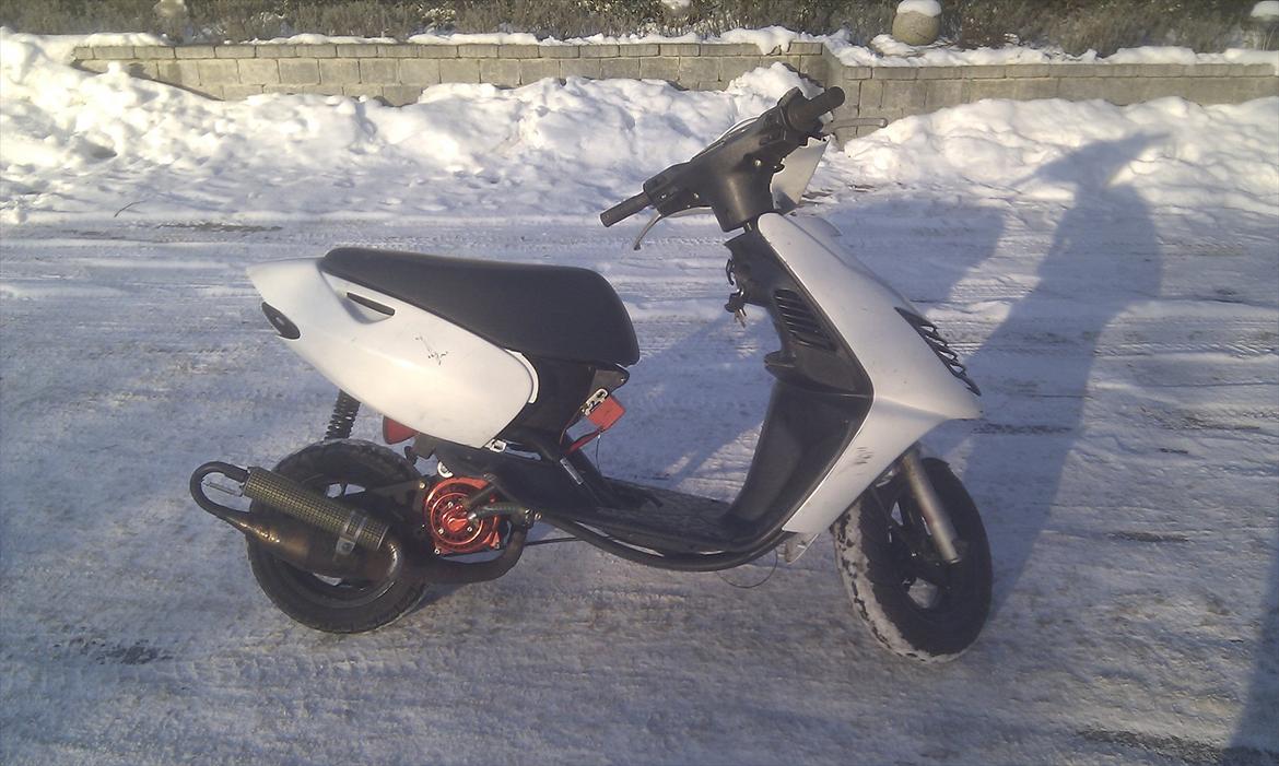 Aprilia Sonic billede 2