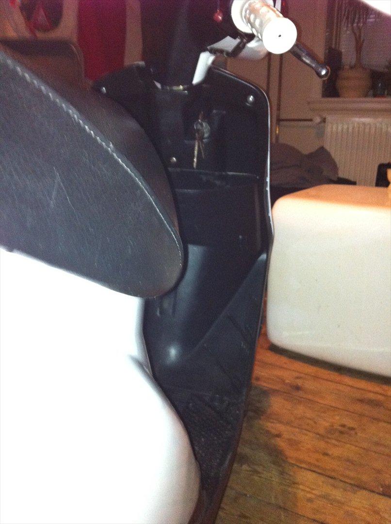 Yamaha Jog FS [SOLGT] billede 8