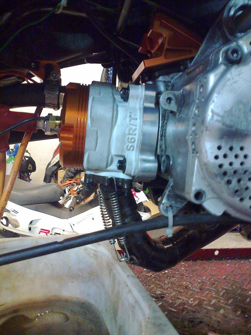 Yamaha jog r R/T billede 6