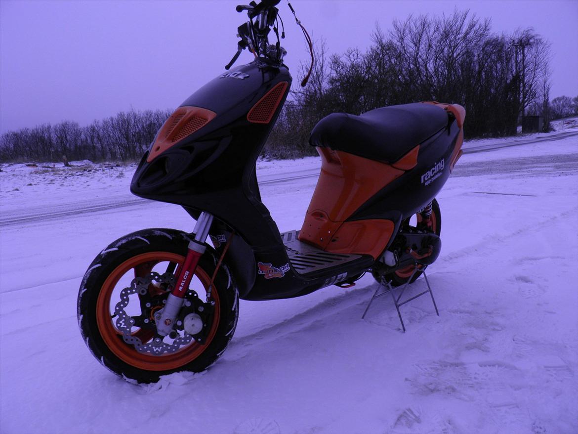 Piaggio Nrg Evo2 - Og NEJ, selvfølgelig køre den ikke i sne!! billede 1