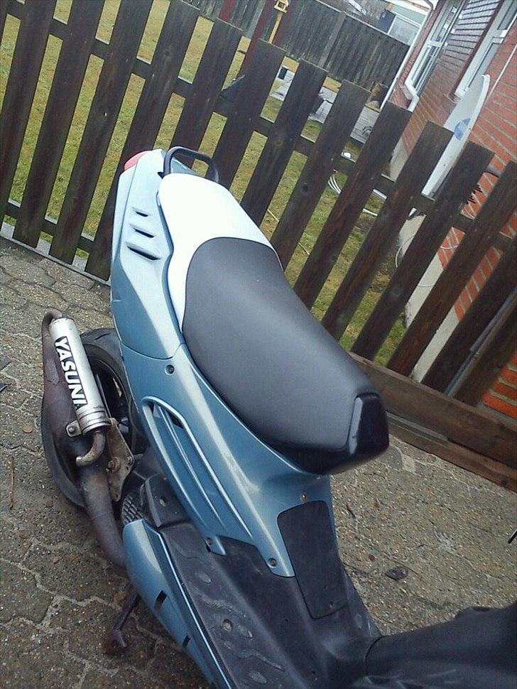 Peugeot SPEEDFIGHT 2 SOLGT - min dejlige scooter billede 4