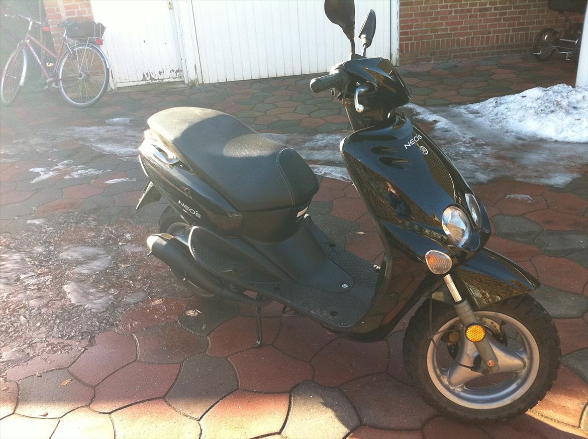 Yamaha neos billede 2