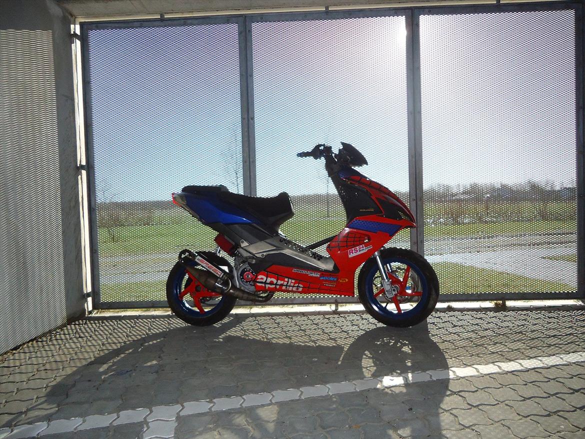 Aprilia SR50R Factory "Spiderman Edition" billede 8