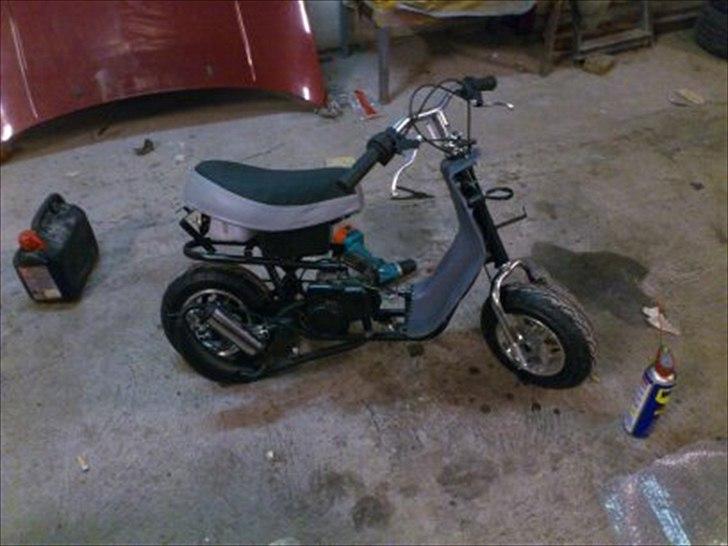 MiniBike mini scooter billede 4