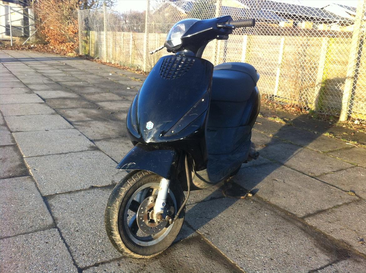 Piaggio New zip billede 3