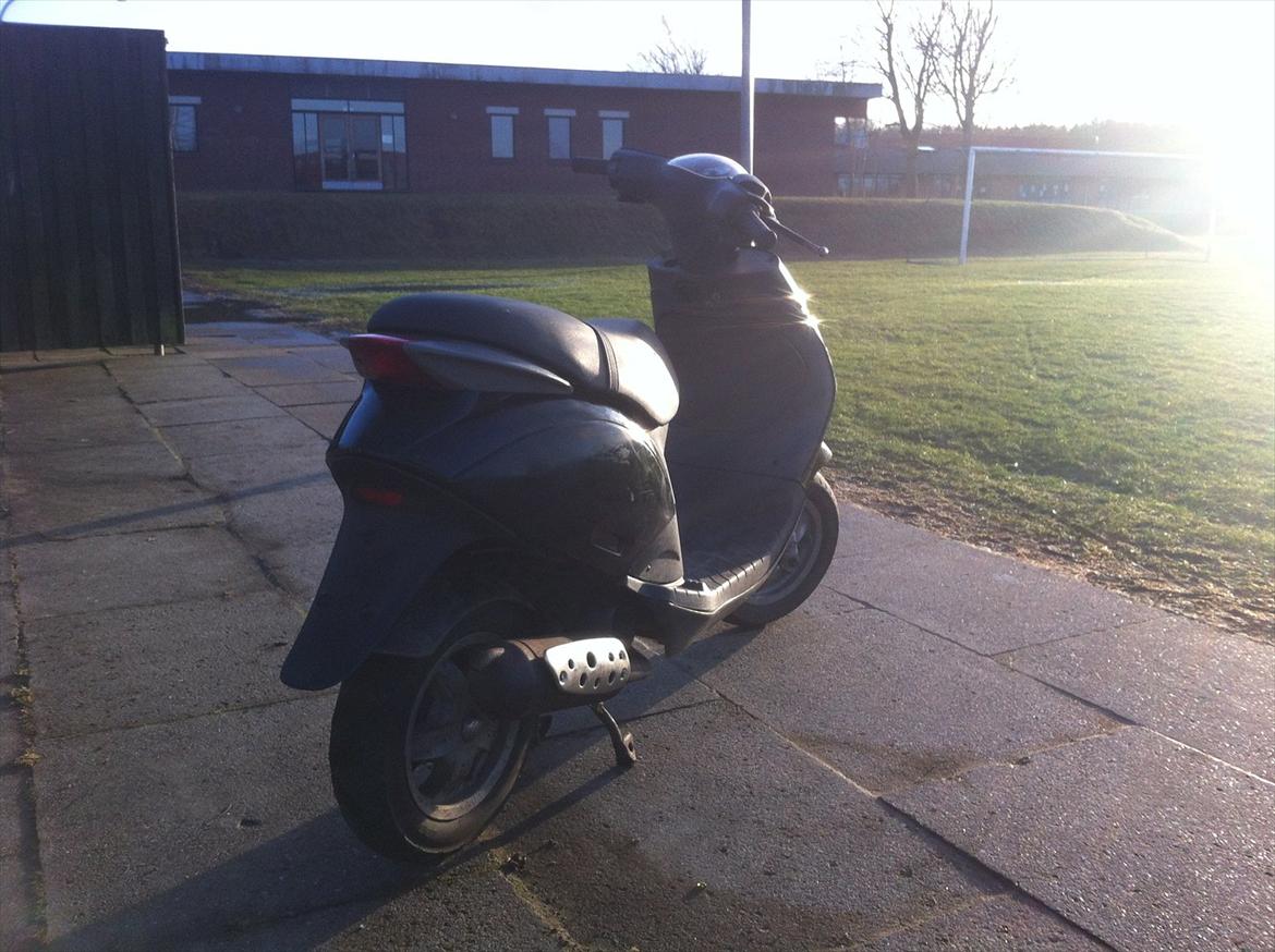 Piaggio New zip billede 4