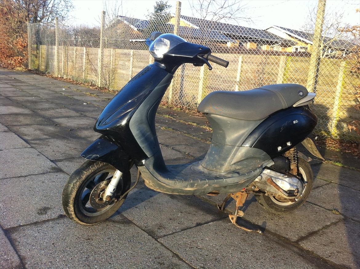 Piaggio New zip billede 7