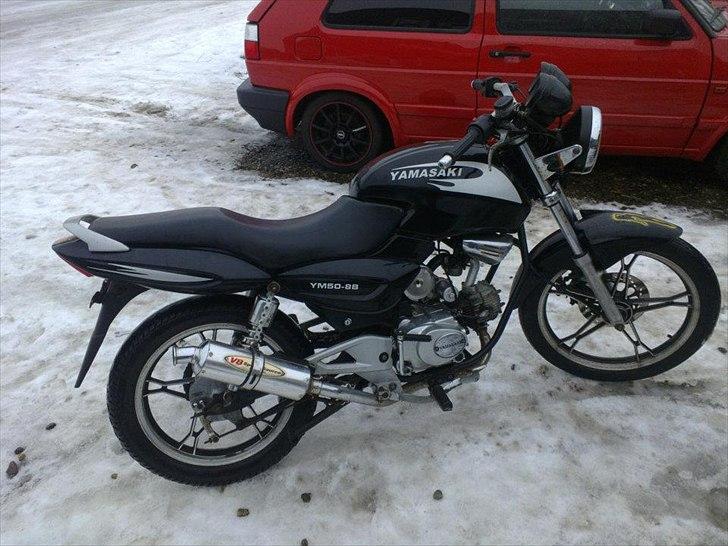 Yamasaki ym50-8b 125ccm billede 1