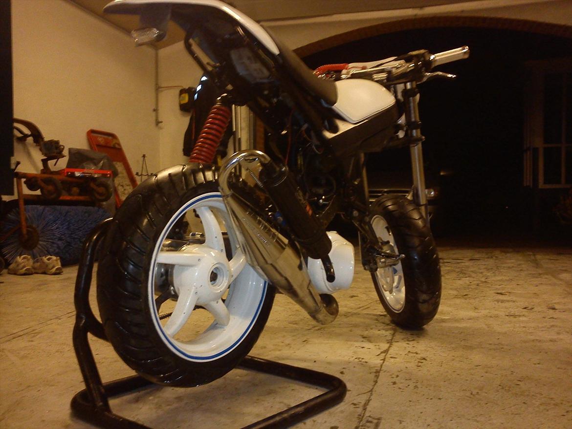 Suzuki street magic AC billede 12