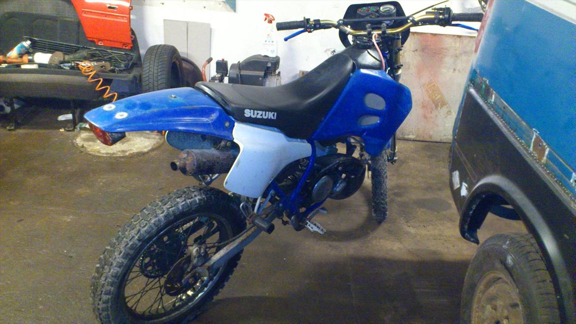 Suzuki RMX billede 2