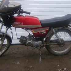 Suzuki dm50 samurai (Tild. Knallert)