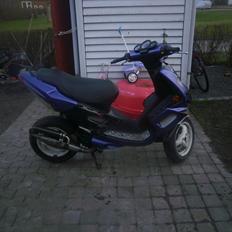 Peugeot speedfight 2