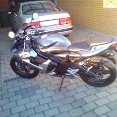 Yamaha tzr