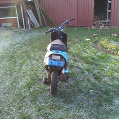 Yamaha jog as [Tild scooter.]