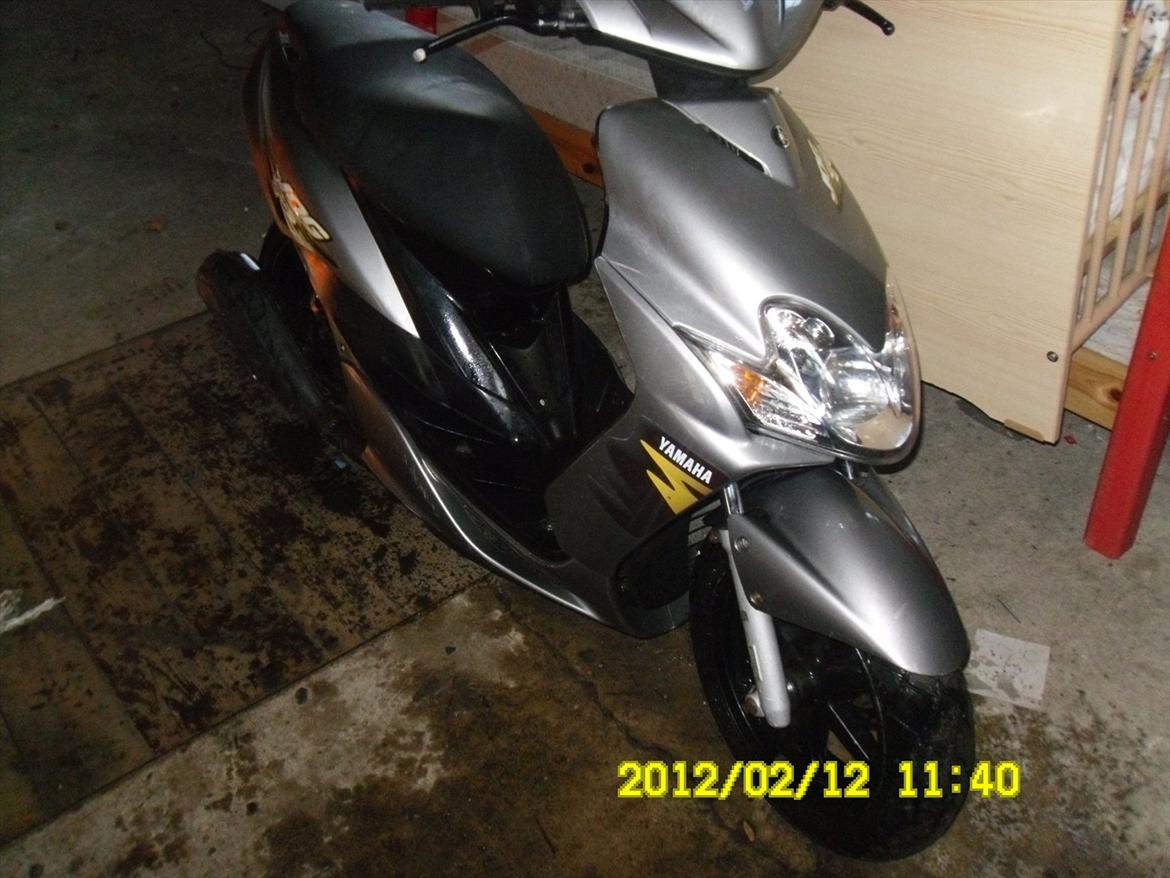 Yamaha ## Jog r ## ***Solgt*** billede 3