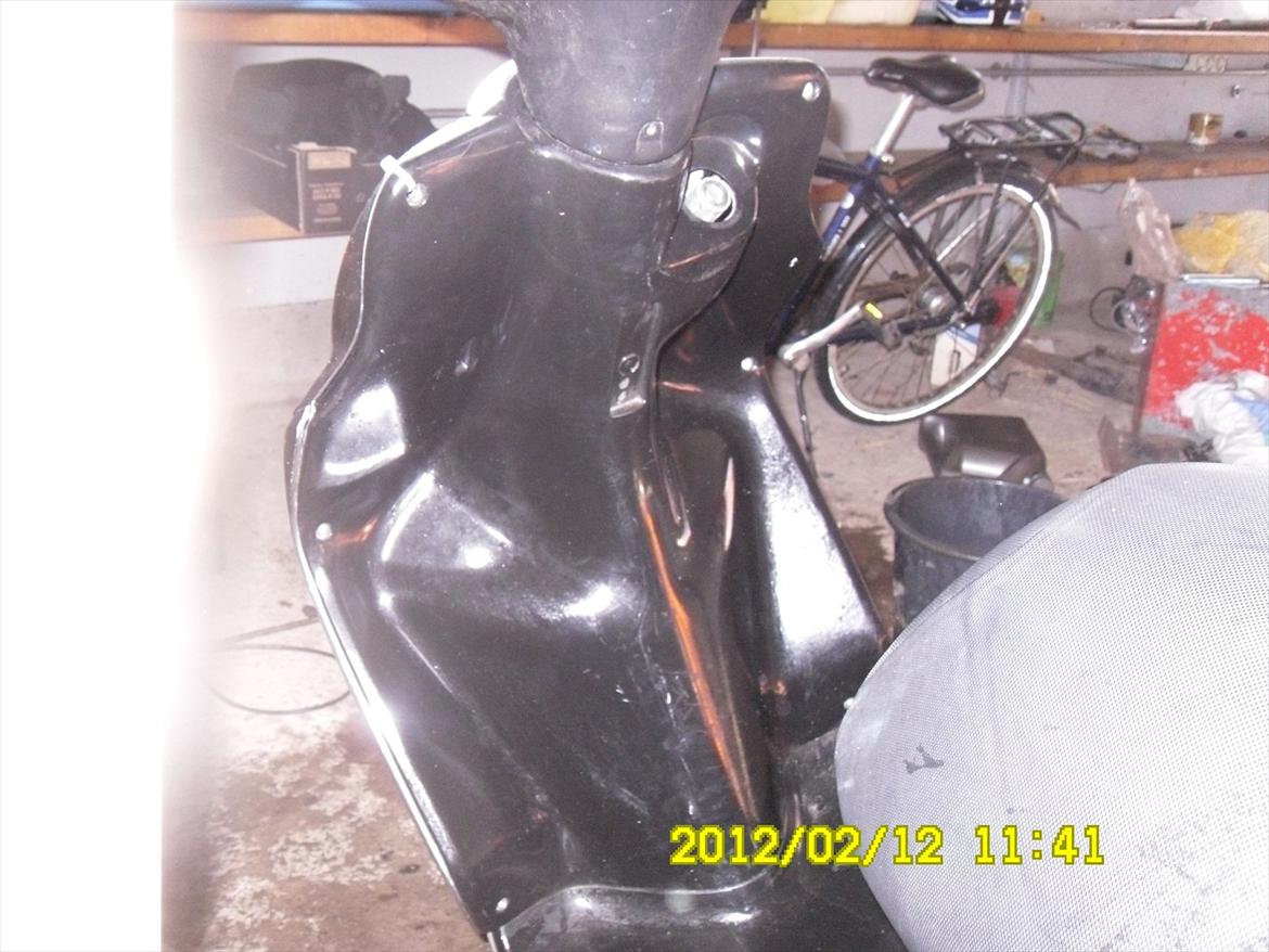 Yamaha ## Jog r ## ***Solgt*** billede 7