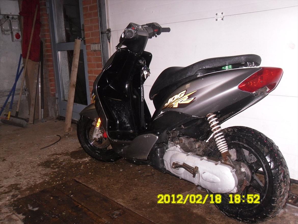 Yamaha ## Jog r ## ***Solgt*** billede 11