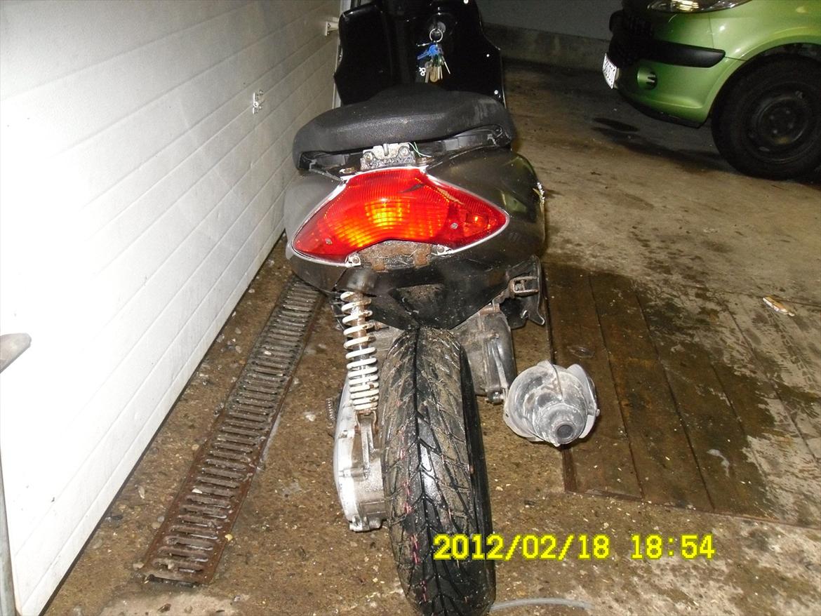 Yamaha ## Jog r ## ***Solgt*** billede 16