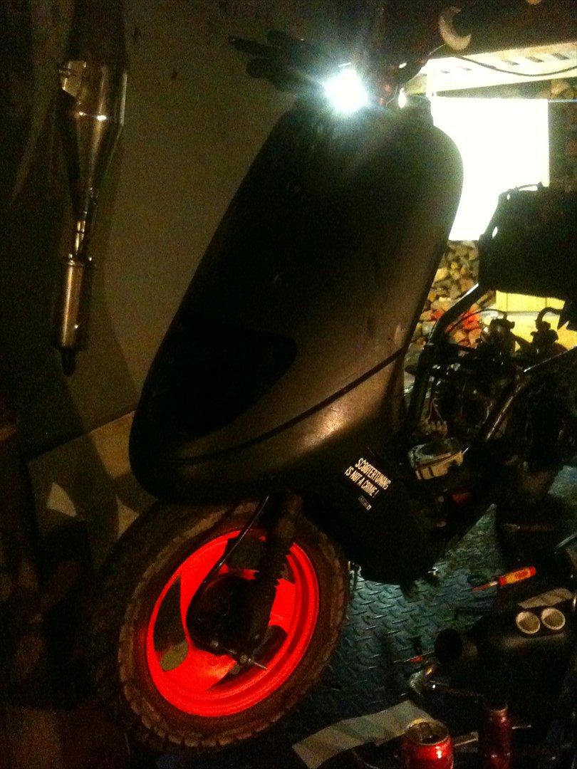 Yamaha jog space  stålet :( billede 1