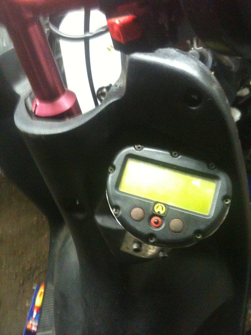 Yamaha jog space  stålet :( billede 3