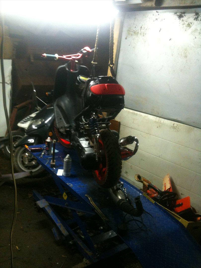 Yamaha jog space  stålet :( billede 6