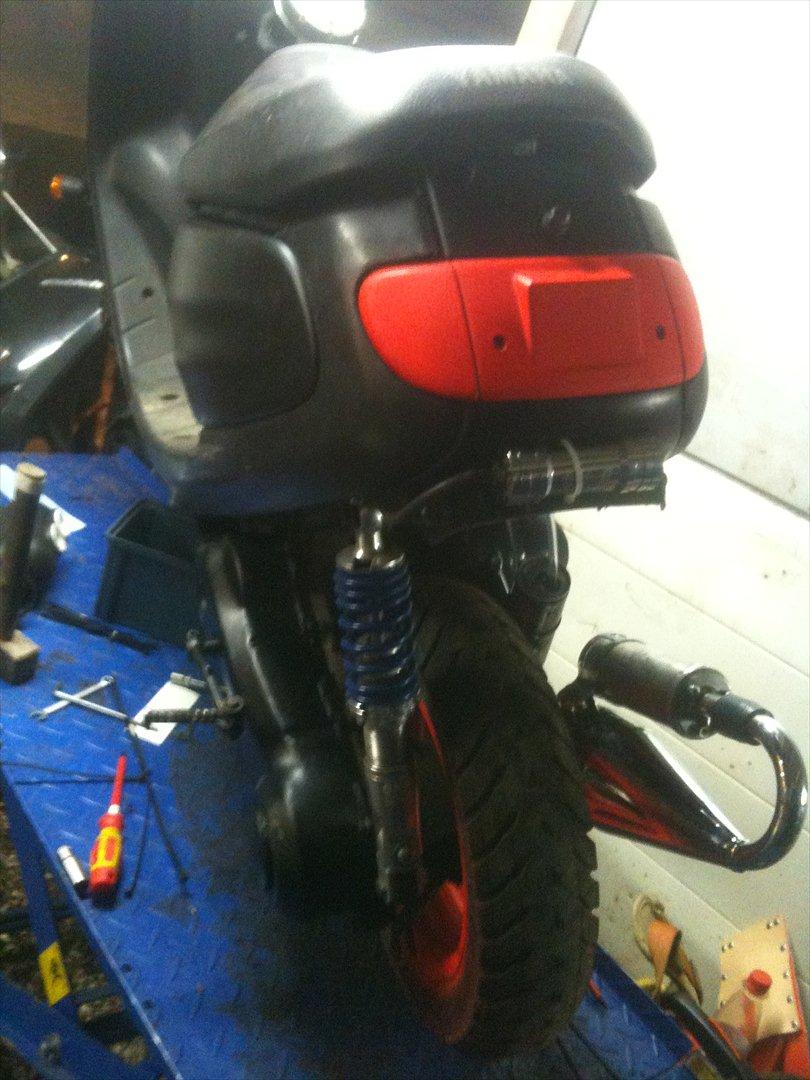 Yamaha jog space  stålet :( billede 9