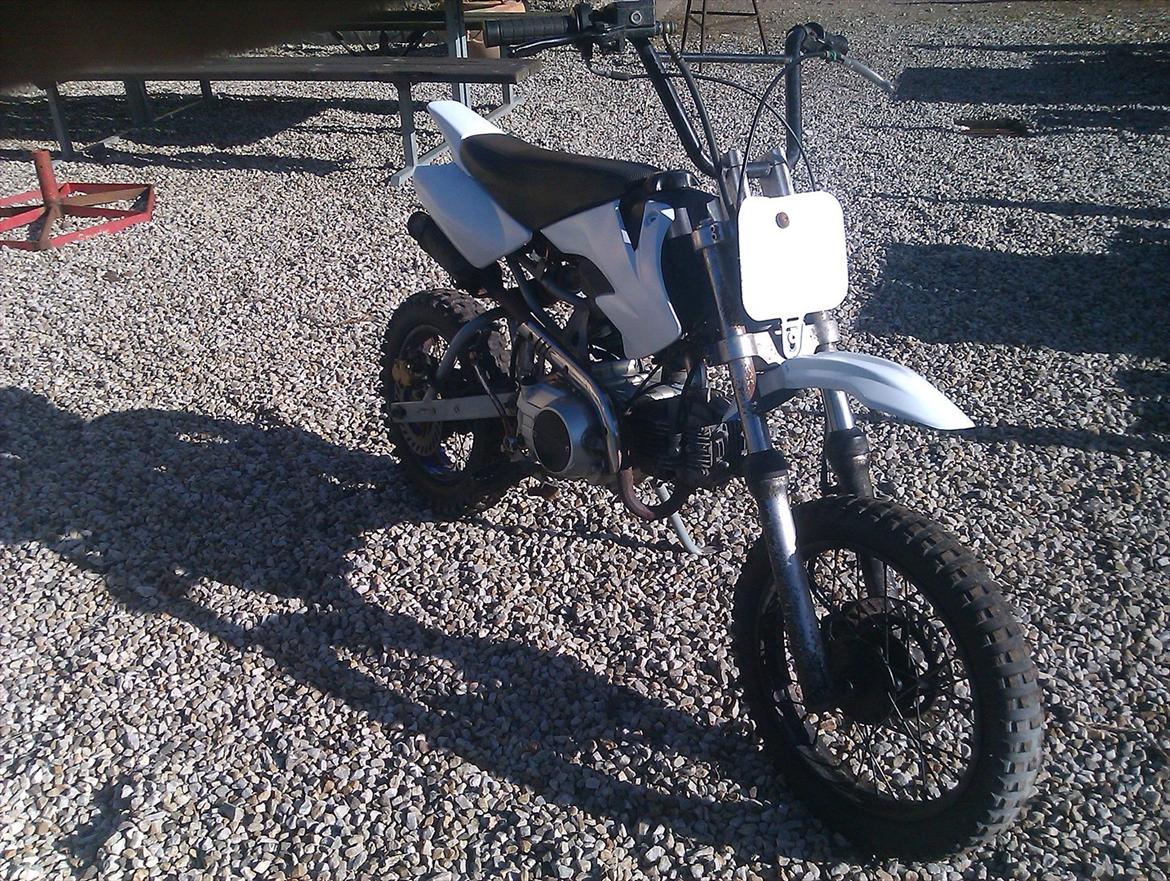 MiniBike 125cc dirtbike ( solgt 1700kr ) billede 13