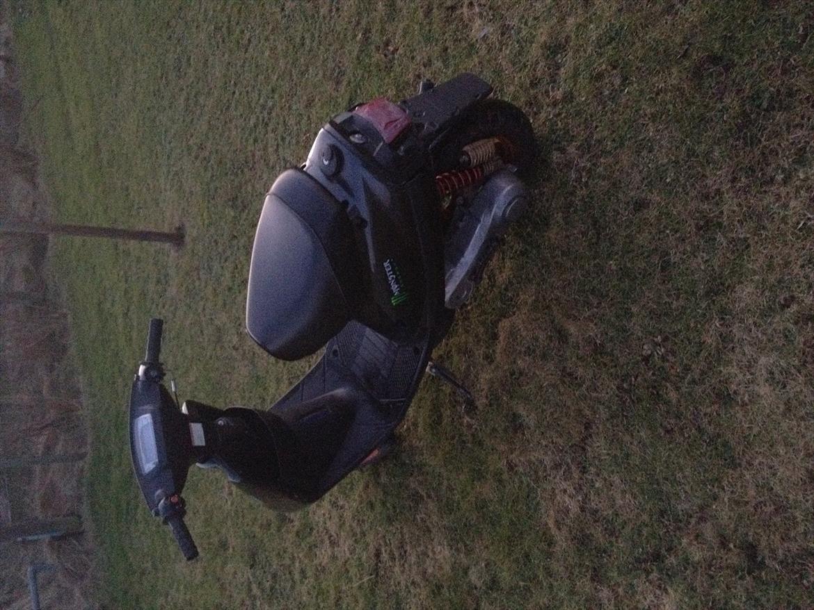 Yamaha Jog As Solgt billede 5