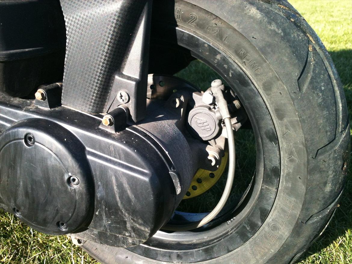 Peugeot Jetforce C-Tech - Skivebremse Bagved Med AJP Bremsekaliber billede 14