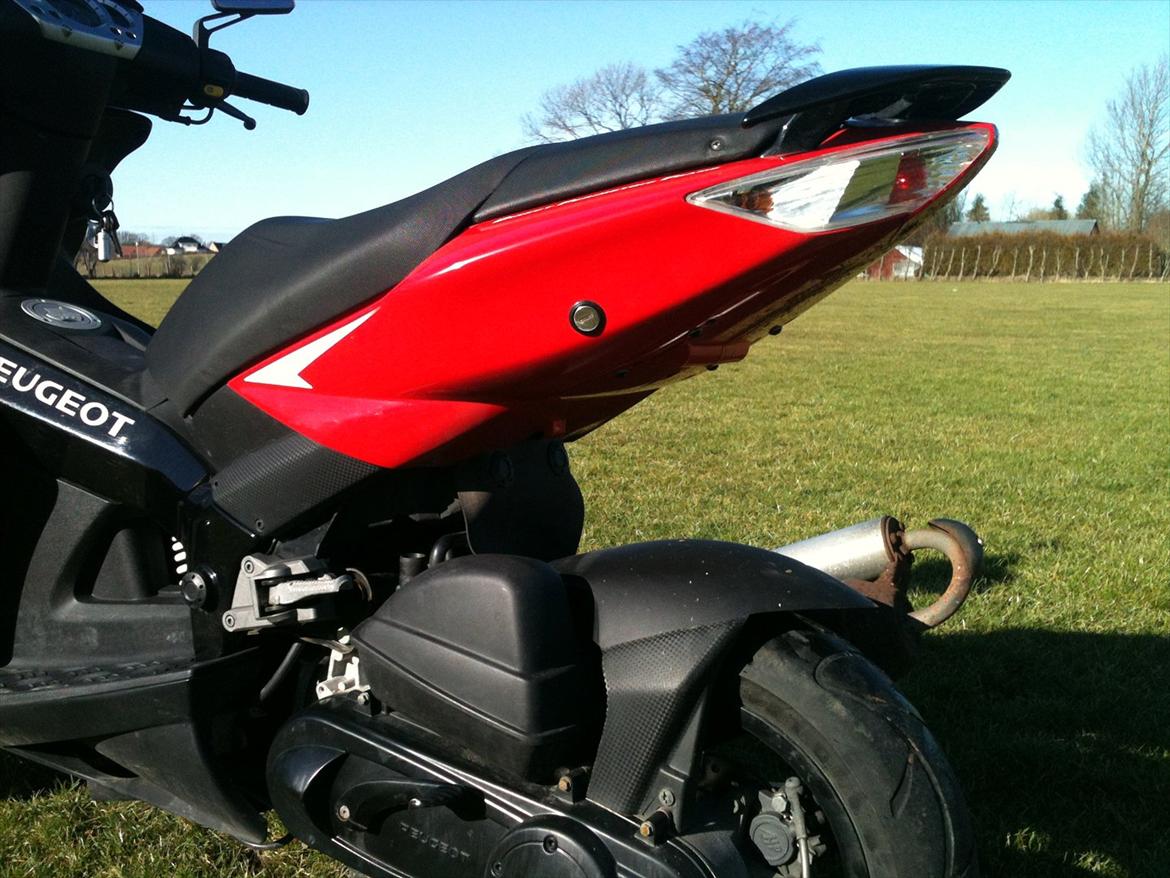 Peugeot Jetforce C-Tech - Bagskærmen "Mud Guard" Fjernet  billede 1